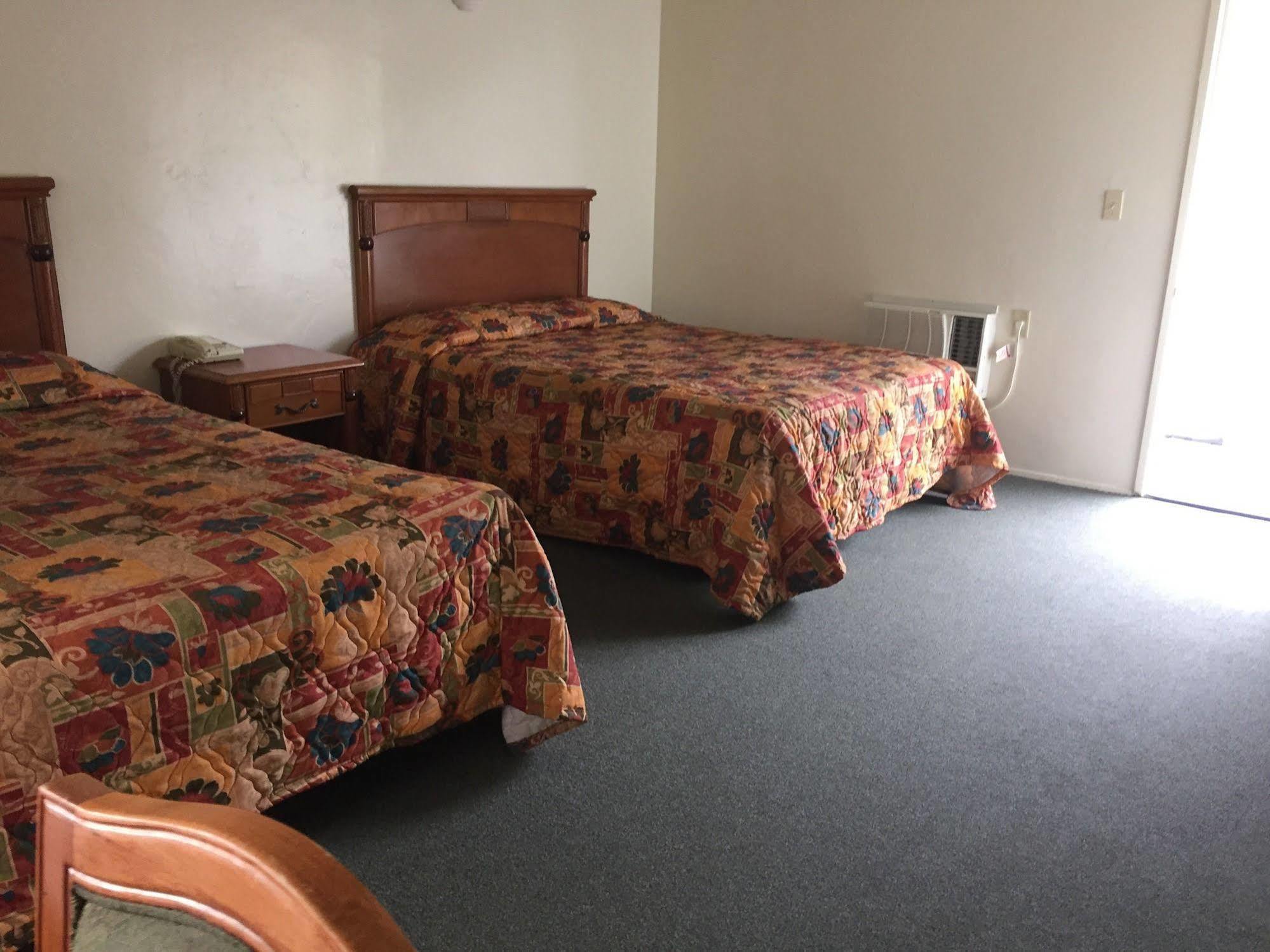 Golden Hills Motel Tehachapi Exterior photo